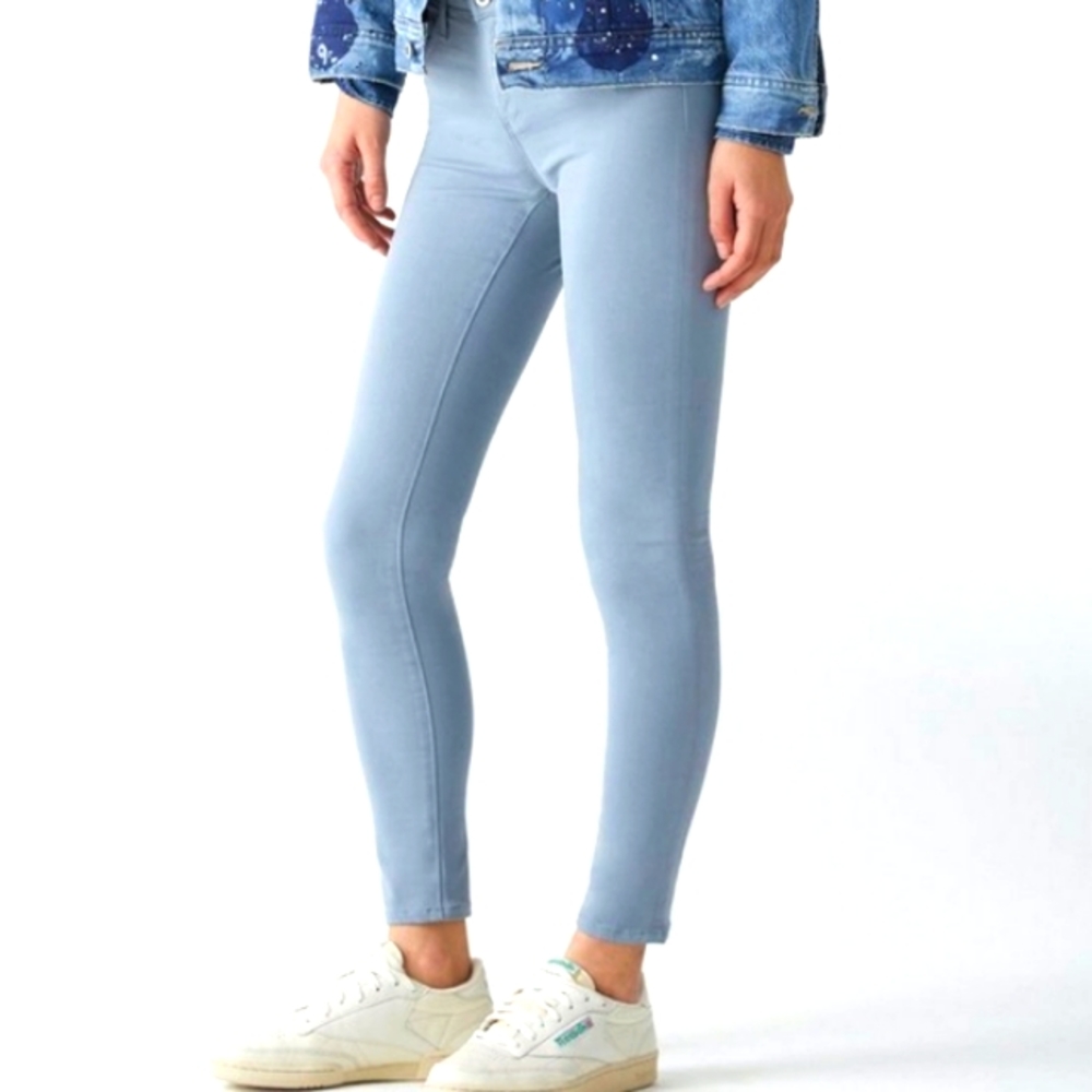 AG-the Legging Ankle jeans. Size 27.